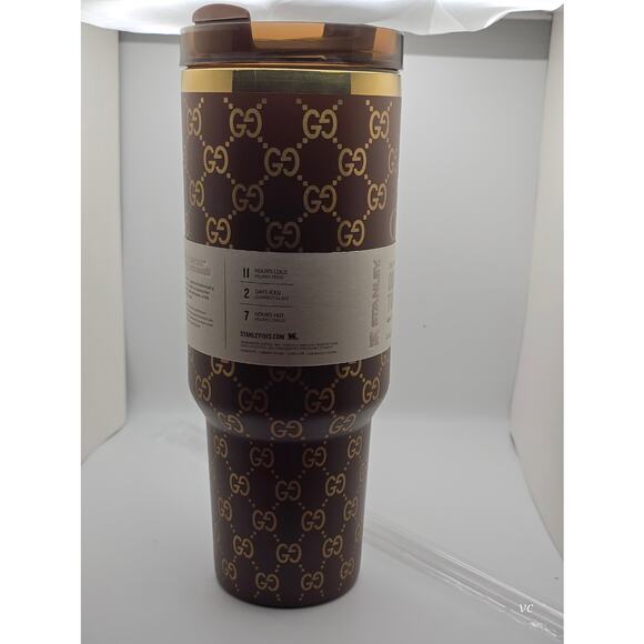 Gucci x Stanley 40oz Quencher H2.0 Tumbler Brown/Gold with Straw–Limited Edition - Picture 4 of 5